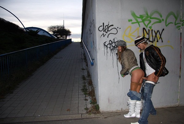 public-place-pussy-outdoor-pounding public-place-pussy-outdoor-pounding
